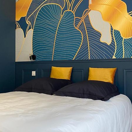 Appartement Apollinaire Au Coeur De Lorient Bagian luar foto